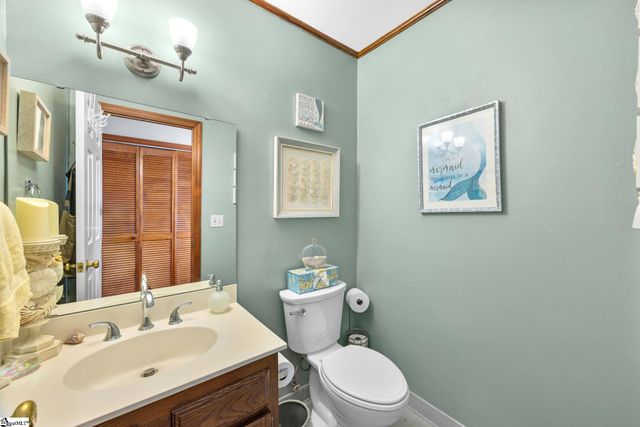 1001 Cobbs Glen Drive, Anderson, SC 29621