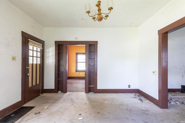 3525 S Harrison Street, Fort Wayne, IN 46807