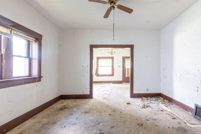 3525 S Harrison Street, Fort Wayne, IN 46807