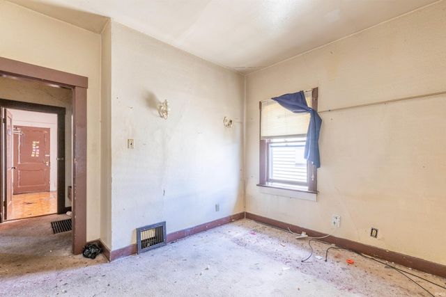 3525 S Harrison Street, Fort Wayne, IN 46807