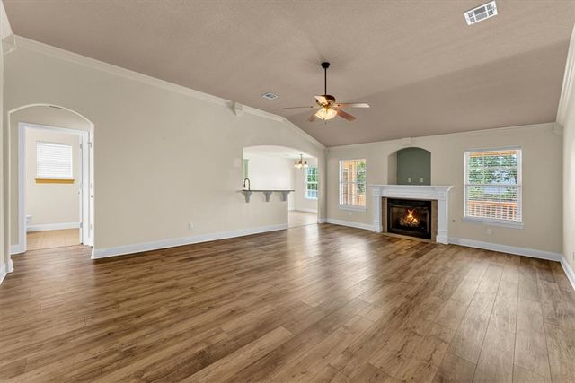 410 E Meadow Wood Lane, Rogers, AR 72758
