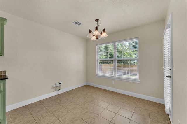 410 E Meadow Wood Lane, Rogers, AR 72758