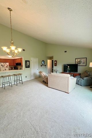 77 B Foxberry Drive, Amherst, NY 14068
