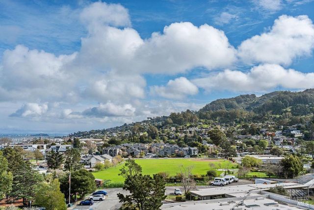91 Stanford Way, Sausalito, CA 94965