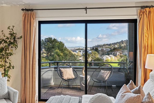 91 Stanford Way, Sausalito, CA 94965