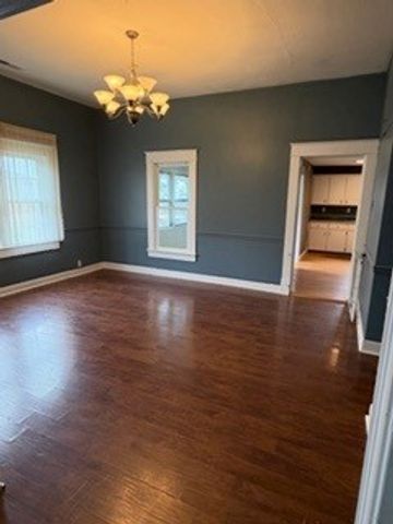 521 N 3rd Street, Rogers, AR 72756