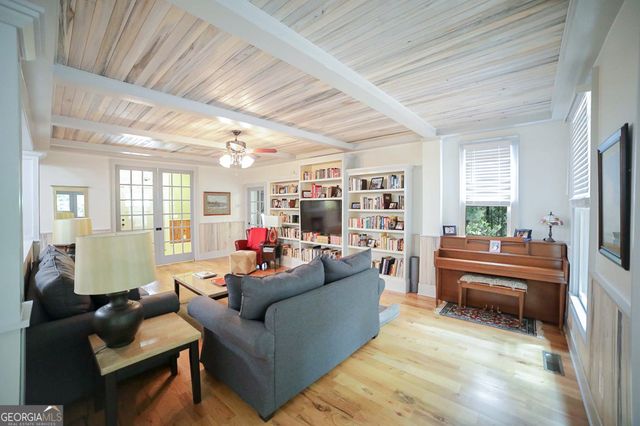 1010 Briar Lakes Court, Watkinsville, GA 30677