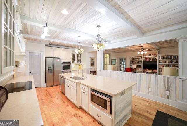 1010 Briar Lakes Court, Watkinsville, GA 30677
