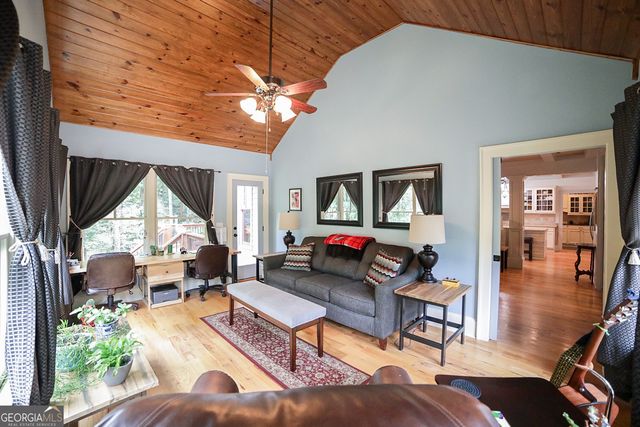 1010 Briar Lakes Court, Watkinsville, GA 30677