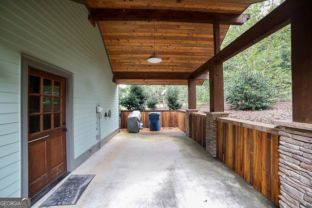1010 Briar Lakes Court, Watkinsville, GA 30677