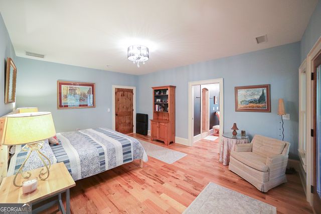 1010 Briar Lakes Court, Watkinsville, GA 30677