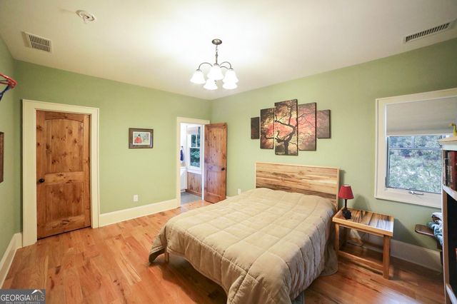 1010 Briar Lakes Court, Watkinsville, GA 30677