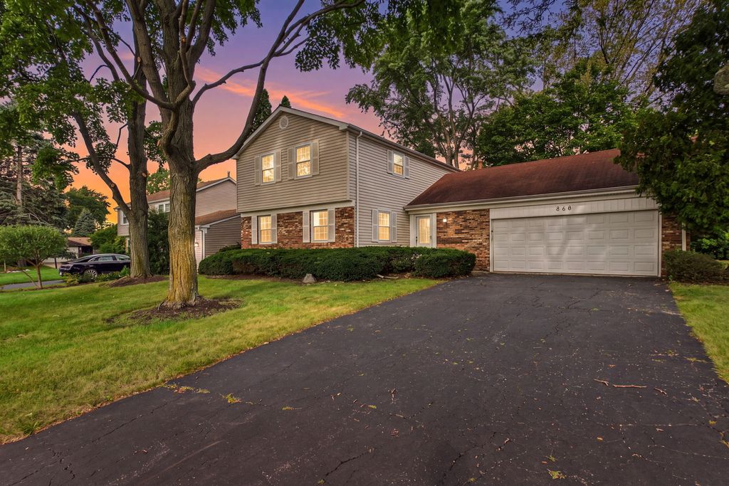 848 Clohesey Drive, Buffalo Grove, IL 60089 — photo 2