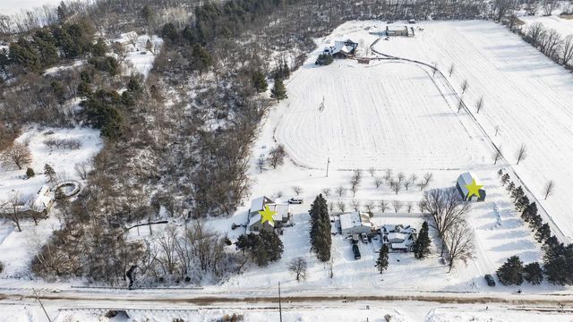 N5532 SPRING CREEK ROAD, Manawa, WI 54949