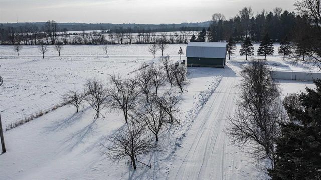 N5532 SPRING CREEK ROAD, Manawa, WI 54949