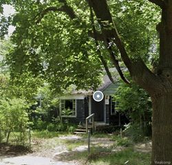 1526 Arizona Avenue, Flint, MI 48506