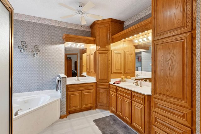 44 Sur de Curso Way, Hot Springs Village, AR 71909