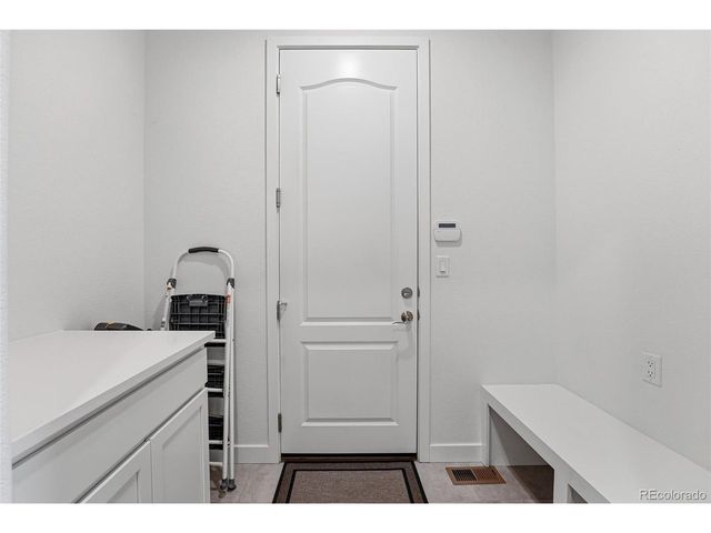 7939 Laramie River Ln, Littleton, CO 80125