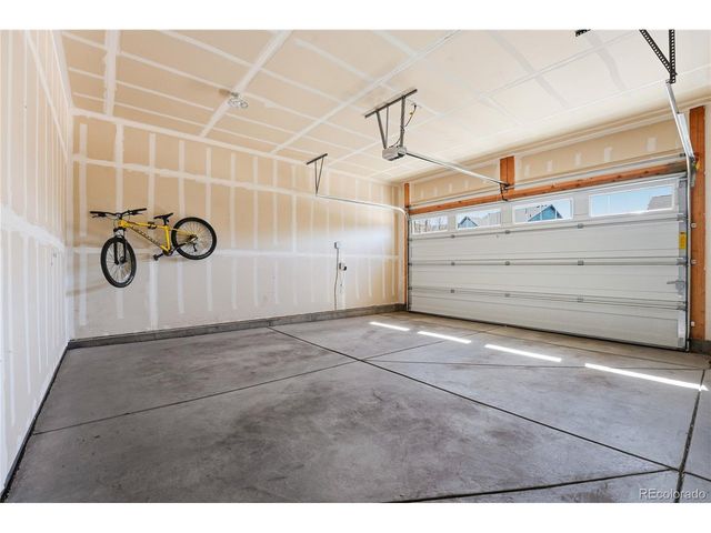 7939 Laramie River Ln, Littleton, CO 80125