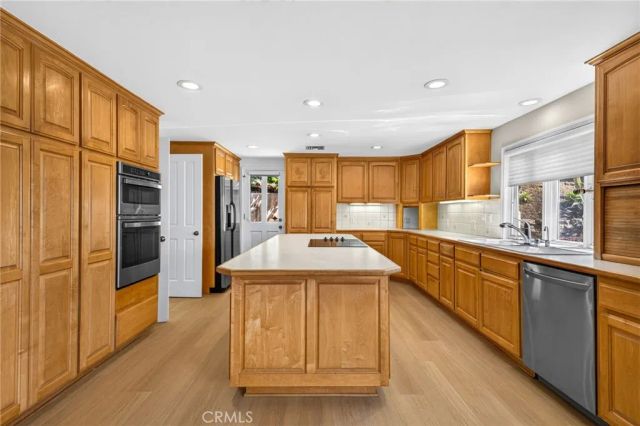 732 Bison, Newport Beach, CA 92660