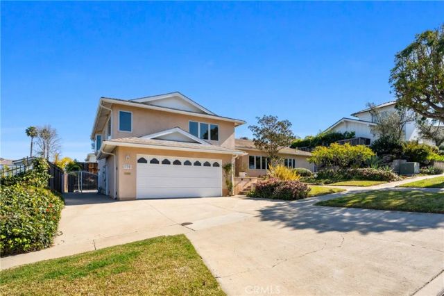 732 Bison, Newport Beach, CA 92660