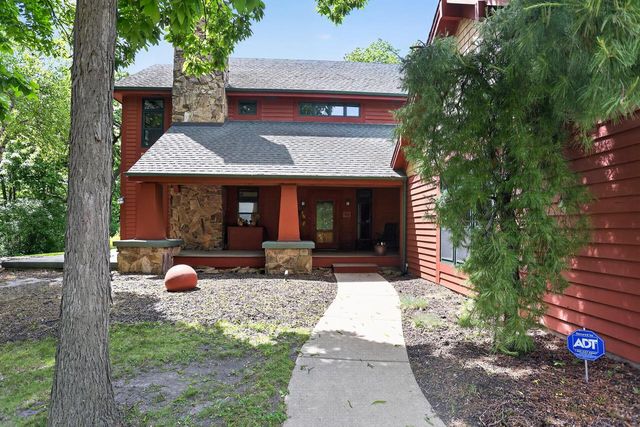 21626 18th STREET, Union Grove, WI 53182