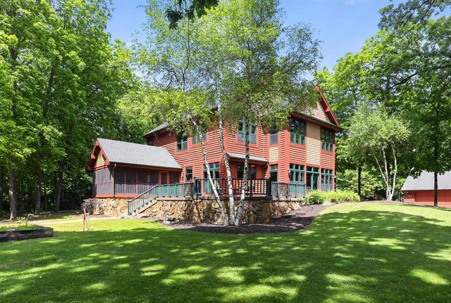 21626 18th STREET, Union Grove, WI 53182