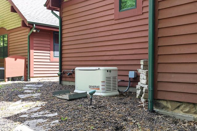 21626 18th STREET, Union Grove, WI 53182