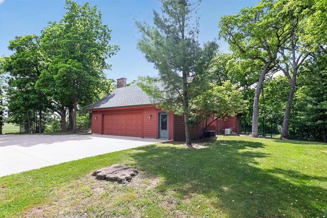 21626 18th STREET, Union Grove, WI 53182