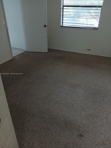 9141 NW 1st Ct 204, Pembroke Pines, FL 33024