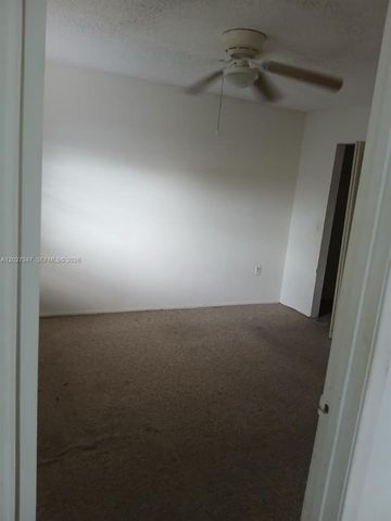 9141 NW 1st Ct 204, Pembroke Pines, FL 33024