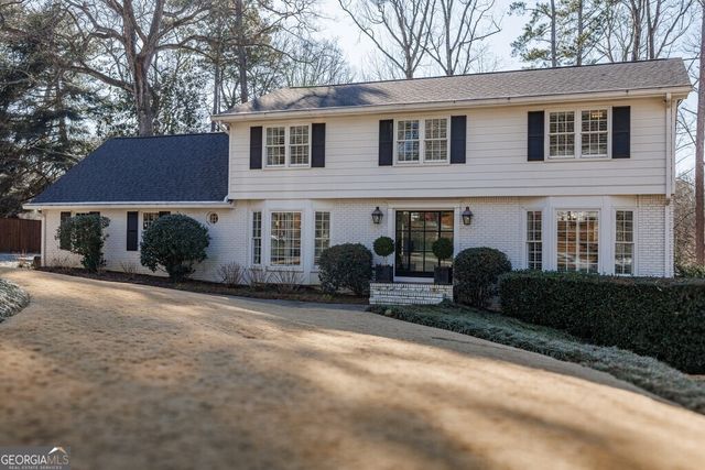 6250 Weatherly Drive, Atlanta, GA 30328