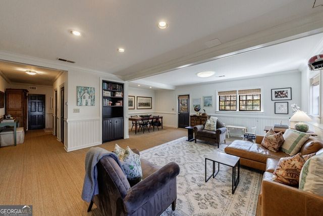 6250 Weatherly Drive, Atlanta, GA 30328