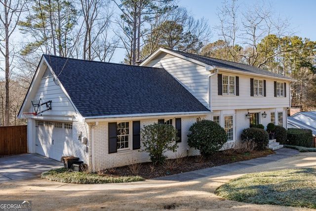 6250 Weatherly Drive, Atlanta, GA 30328