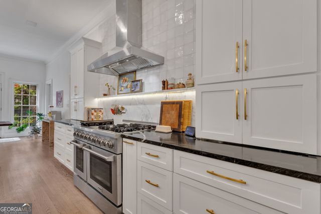 321 N Peachtree Parkway, Peachtree City, GA 30269