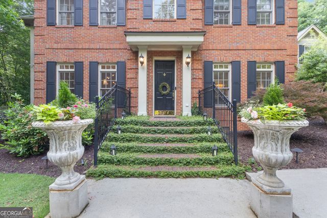 321 N Peachtree Parkway, Peachtree City, GA 30269