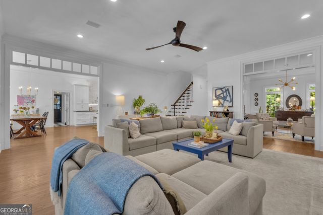 321 N Peachtree Parkway, Peachtree City, GA 30269