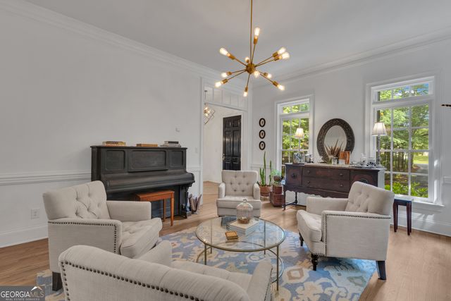 321 N Peachtree Parkway, Peachtree City, GA 30269