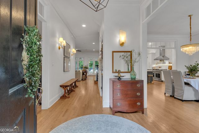 321 N Peachtree Parkway, Peachtree City, GA 30269