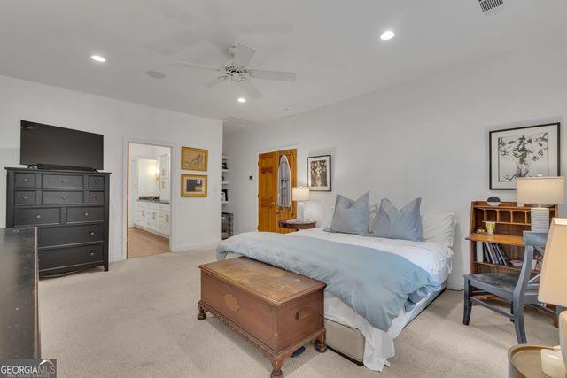 321 N Peachtree Parkway, Peachtree City, GA 30269