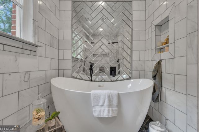 321 N Peachtree Parkway, Peachtree City, GA 30269