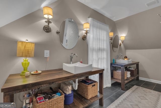 321 N Peachtree Parkway, Peachtree City, GA 30269