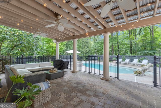321 N Peachtree Parkway, Peachtree City, GA 30269