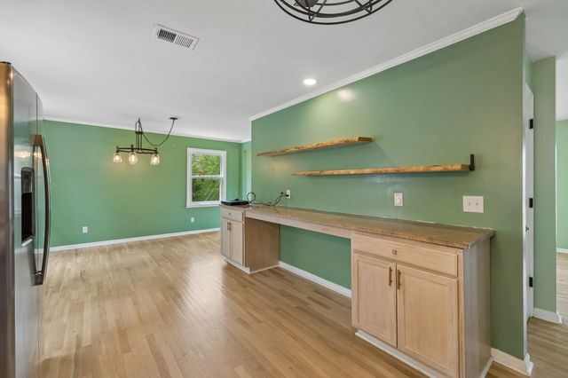 771 Mount Pleasant Rd, Kingston Springs, TN 37082