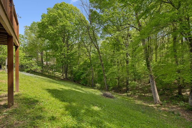 771 Mount Pleasant Rd, Kingston Springs, TN 37082