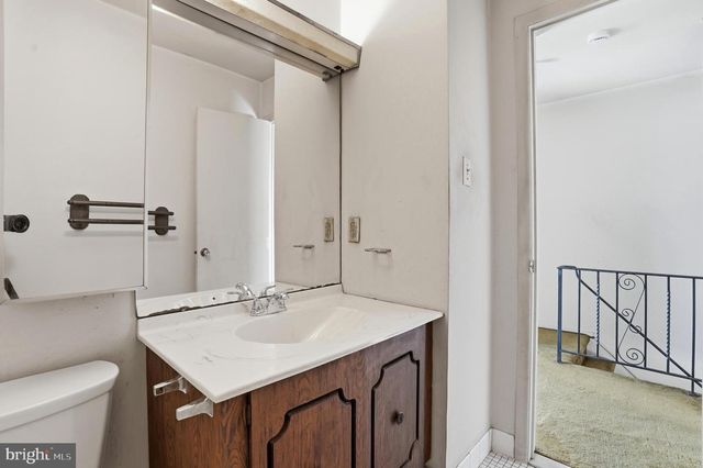323 HARVARD SQ, Bensalem, PA 19020