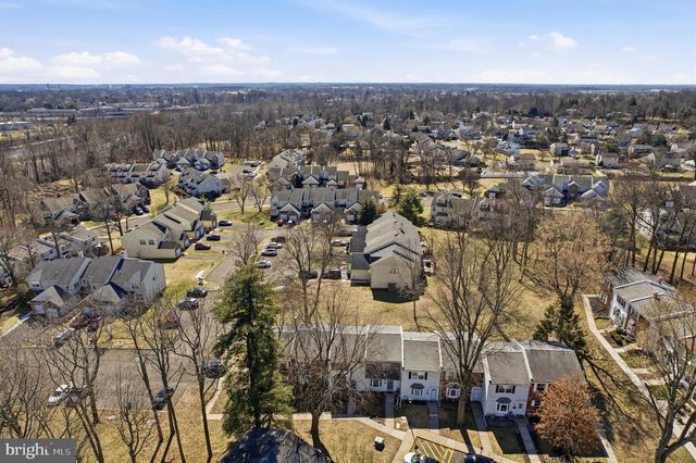 323 HARVARD SQ, Bensalem, PA 19020