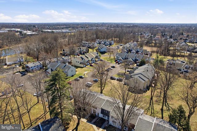 323 HARVARD SQ, Bensalem, PA 19020