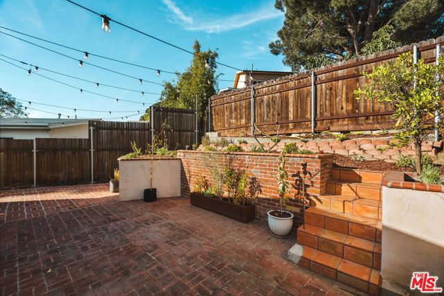 1231 Montecito Drive, Los Angeles, CA 90031
