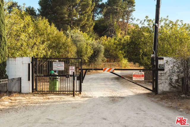 1231 Montecito Drive, Los Angeles, CA 90031